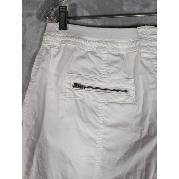 Chico's cropped pants sz 1 whiteW33" Leg wid 20"Ins 14 .5"Hips 42" - Picture 7 of 11